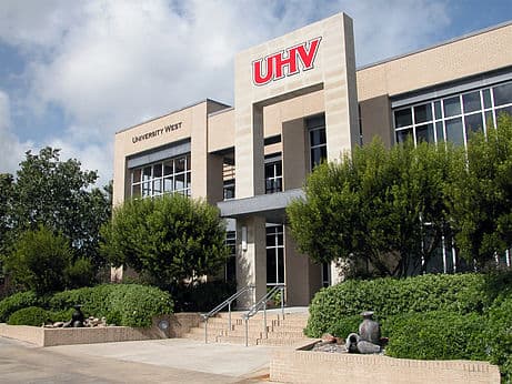 University Of Houston-Victoria International Students Merit Scholarships, 2018/2019
