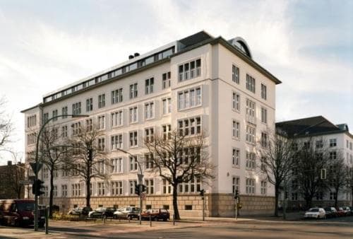 Study in Germany: €5,000 Berlin School Of Economics & Law Scholarships for Women