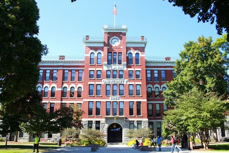 Study in USA: 2018 Fully-Funded Presidential LEEP Scholarships at Clark University, USA
