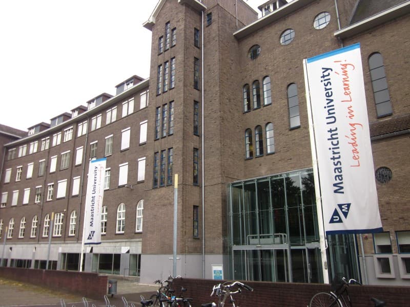 University of Maastricht High Potential Scholarships to Study In Holland