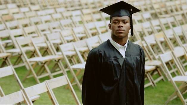 Top 8 Rules of First Class Students: Helpful Tips for Students